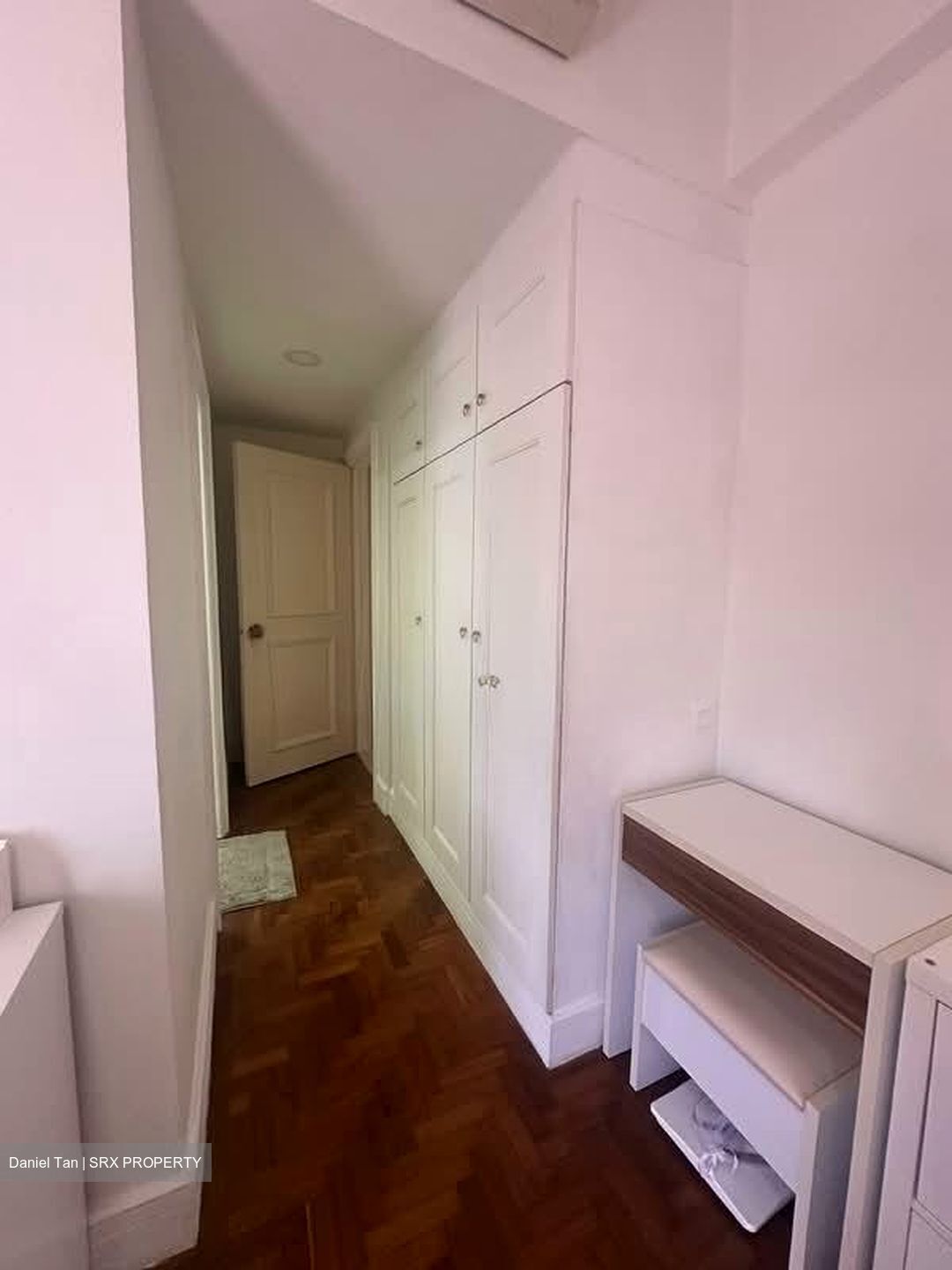 Parkview Apartments (D23), Apartment #554795681